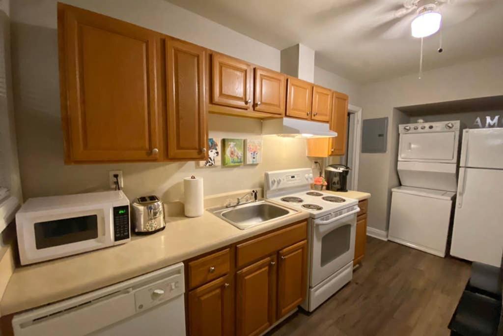 Darling Cottage In University Park Raleigh Esterno foto